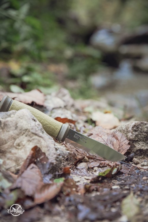 Nóż Mora Outdoor 2000