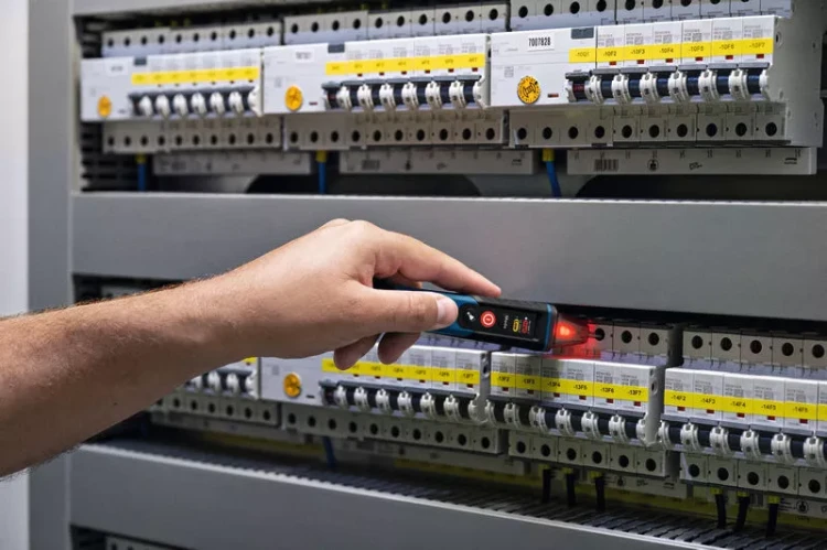 Tester napięcia GVD 1000-17