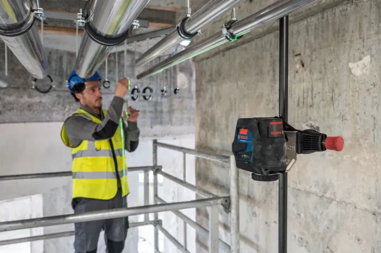 Laser budowlany GCL 12V50-22 CG