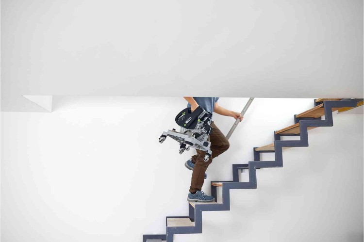 Akumulatorowa ukośnica SYMC 70 EB-Basic